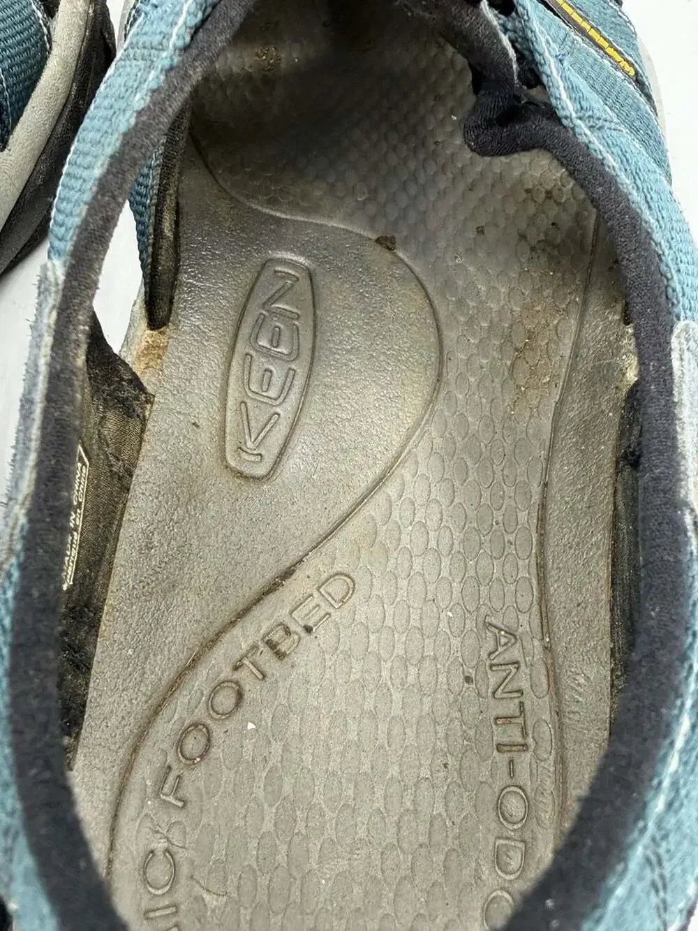 Keen support surfaces system